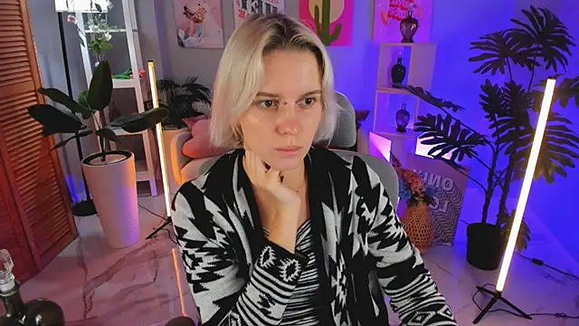 BethanyCloud online show from October 2025 05:31:02 AM