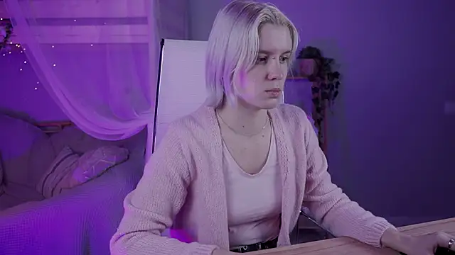 BethanyCloud online show from December 2025 02:42:01 AM