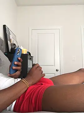 Snapshot of labishyoung25 chatting on September 2025 02:11:01 PM labishyoung25 online show from September 2025 02:11:01 PM