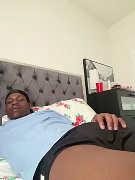 Snapshot of labishyoung25 chatting on February 2026 09:16:02 PM labishyoung25 online show from February 2026 09:16:02 PM