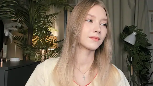 Snapshot of ChinBonnell chatting on November 2025 05:39:02 AM ChinBonnell online show from November 2025 05:39:02 AM