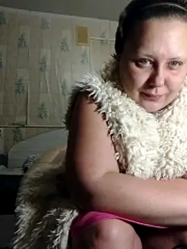 Snapshot of Tupo070481 chatting on December 2025 07:31:01 PM Tupo070481 online show from December 2025 07:31:01 PM