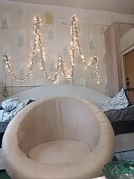 Snapshot of Tupo070481 chatting on December 2025 08:44:01 AM Tupo070481 online show from December 2025 08:44:01 AM