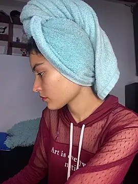 hotwife26 online show from March 2026 11:32:02 PM