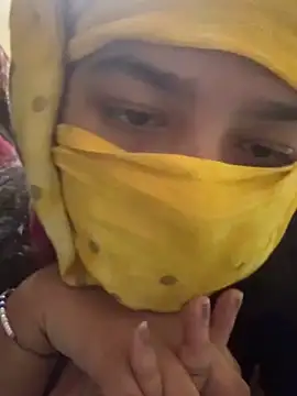 Snapshot of crazy111girl chatting on September 2025 10:50:01 AM crazy111girl online show from September 2025 10:50:01 AM