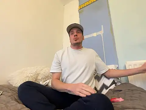 shyandchilling online show from February 2026 03:40:02 PM