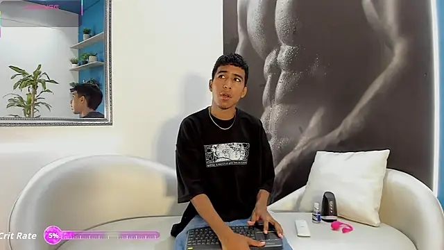 ender h0t online show from November 2025 01:44:01 PM