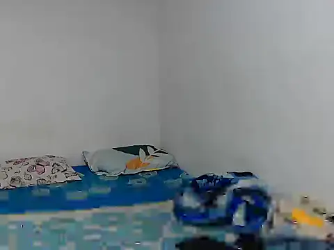 Snapshot of kate_bliss chatting on October 2025 08:16:02 PM kate bliss online show from October 2025 08:16:02 PM