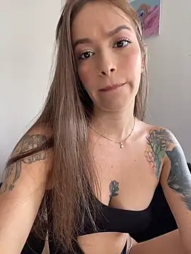 alysa g  online show from July 2026 09:00:02 PM