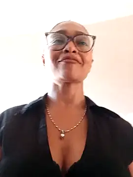 BiiancaEstradaa online show from February 2026 03:34:02 PM