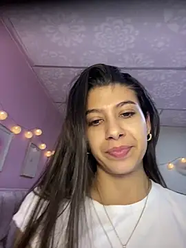 Snapshot of Lenapink19 chatting on February 2026 07:28:02 PM Lenapink19 online show from February 2026 07:28:02 PM