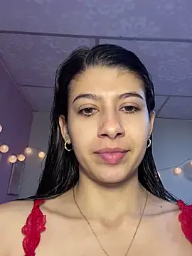 Snapshot of Lenapink19 chatting on February 2026 10:25:02 PM Lenapink19 online show from February 2026 10:25:02 PM