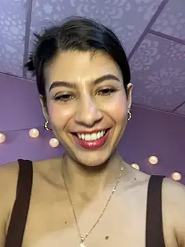 Snapshot of Lenapink19 chatting on February 2026 10:52:02 PM Lenapink19 online show from February 2026 10:52:02 PM