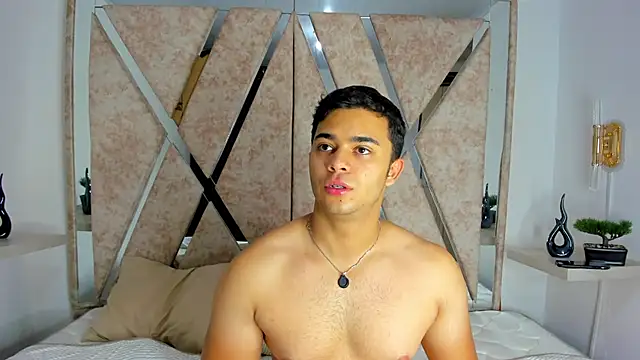 jayd muscle online show from October 2025 05:42:02 AM