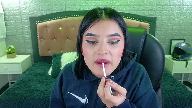 Natalie loffreda online show from February 2026 03:23:02 AM