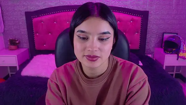 Natalie loffreda online show from February 2026 09:32:02 AM