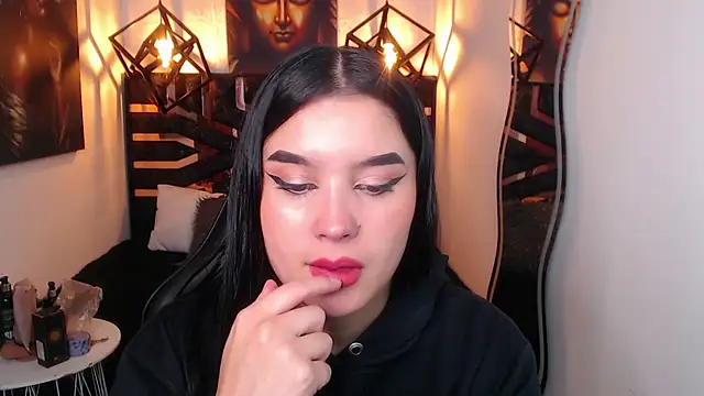 Natalie loffreda online show from April 2026 08:09:02 PM