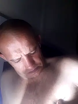 Lekewarmele online show from November 2025 02:06:01 AM