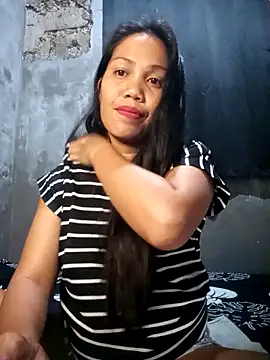 sweet bunnie online show from December 2025 06:04:01 PM