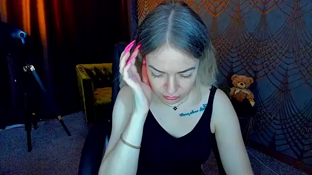 Anna Snows online show from June 2026 05:46:02 AM