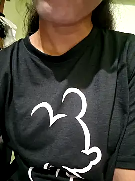 Snapshot of Telugu___Sexygirl___Naidu chatting on April 2026 04:38:01 AM Telugu Sexygirl Naidu online show from April 2026 04:38:01 AM