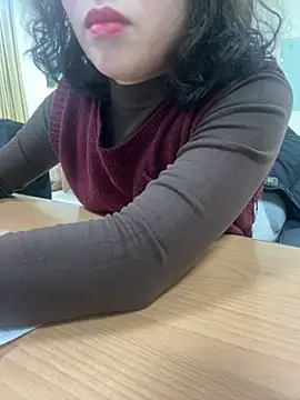 Snapshot of -NhaKy22 chatting on February 2026 01:26:01 AM -NhaKy22 online show from February 2026 01:26:01 AM