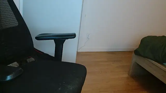 th1  online show from February 2026 04:44:02 AM