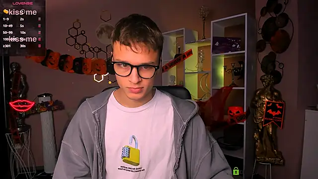 Snapshot of sam_nexor chatting on October 2025 07:30:02 PM sam nexor online show from October 2025 07:30:02 PM