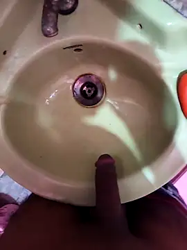 Snapshot of Alimbaby chatting on November 2025 12:00:02 PM Alimbaby online show from November 2025 12:00:02 PM