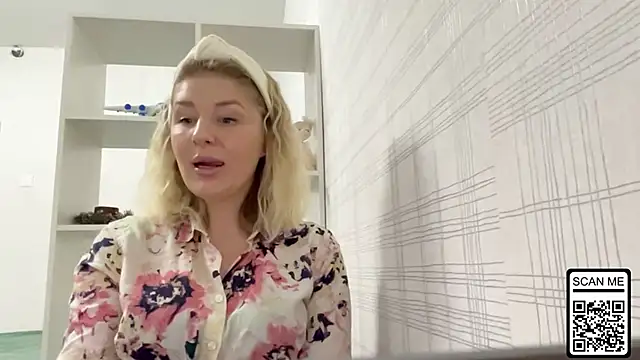 Blondie xoxoxo online show from November 2025 08:03:01 AM