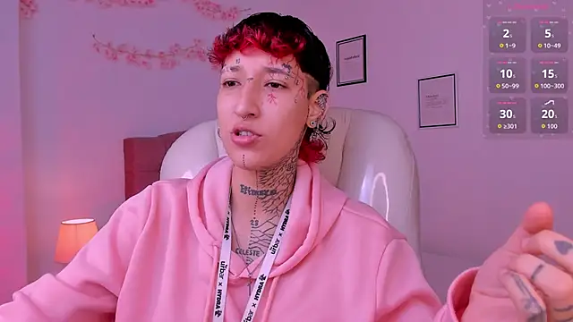 Luci Rose online show from April 2026 08:31:01 PM