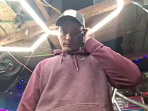 twistafatpipe online show from March 2026 12:48:02 AM