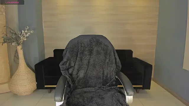 MilaColeman online show from October 2025 02:31:02 AM