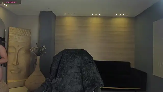 MilaColeman online show from October 2025 02:11:02 AM