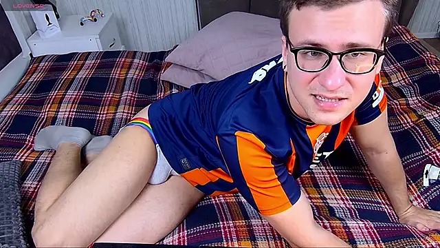 DennisGartmanB online show from April 2026 06:41:01 PM