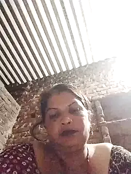 Snapshot of Bhavna_hot chatting on September 2025 05:02:02 PM Bhavna hot online show from September 2025 05:02:02 PM