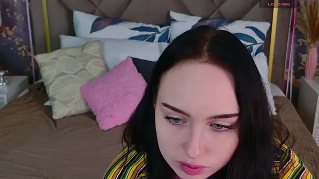 MonikaCarter online show from November 2025 10:24:01 AM