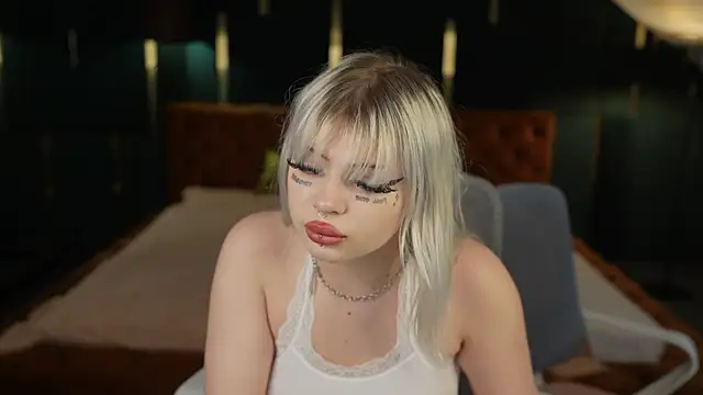 Yuki sun online show from September 2025 02:21:01 PM