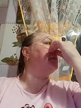 Snapshot of Kiss_Eva chatting on October 2025 04:30:02 PM Kiss Eva online show from October 2025 04:30:02 PM