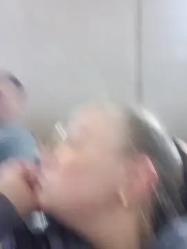 Kiss Eva online show from April 2026 12:22:02 PM