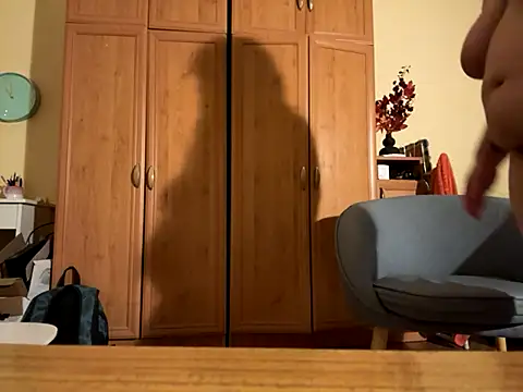 Snapshot of CherryLace04 chatting on October 2025 07:42:02 PM CherryLace04 online show from October 2025 07:42:02 PM