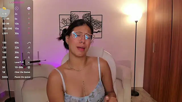 raven stonee online show from November 2025 02:17:02 AM