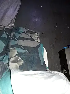 OCEANSQUITERXXX online show from November 2025 12:21:01 AM