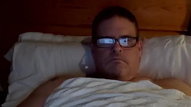 Snapshot of One_Man_For_You chatting on November 2025 11:15:02 PM One Man For You online show from November 2025 11:15:02 PM