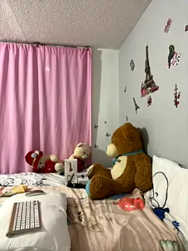 naomirouse  online show from October 2025 04:42:01 AM