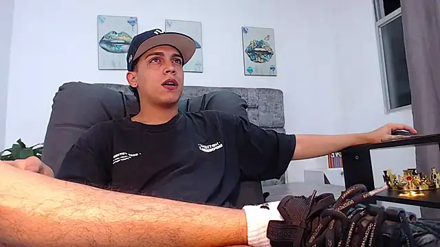 david santos16 online show from October 2025 01:39:02 AM