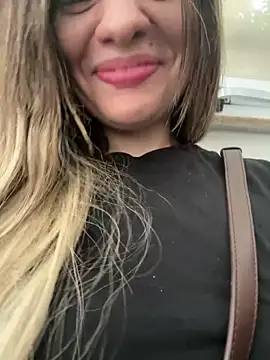 Pribaixinha online show from April 2026 05:03:02 PM