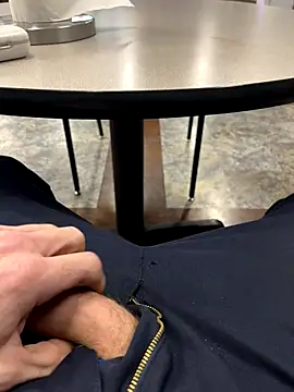 Snapshot of 66Retro99 chatting on November 2025 01:19:01 AM 66Retro99 online show from November 2025 01:19:01 AM