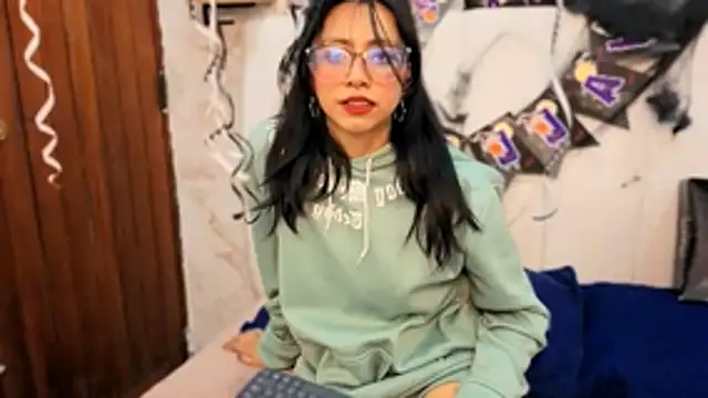 VioletxBloom online show from October 2025 10:08:02 PM