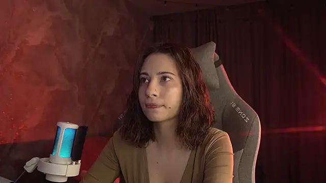 LumeNova online show from February 2026 02:02:02 AM